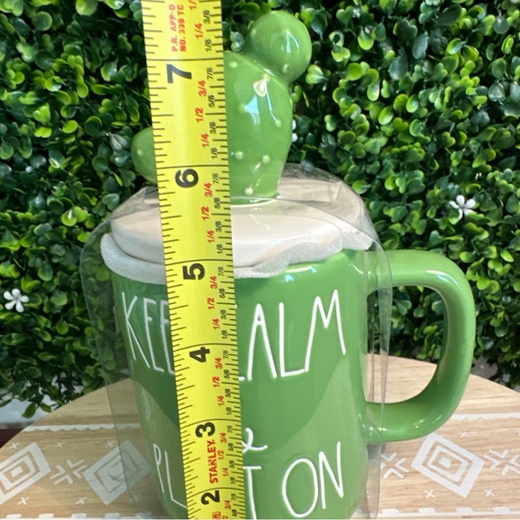 Rae Dunn KEEP CALM AND PLANT ON Coffee Mug With Cactus Theme Lid New - Picture 4 of 4